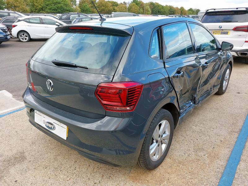 2018 VOLKSWAGEN POLO SE