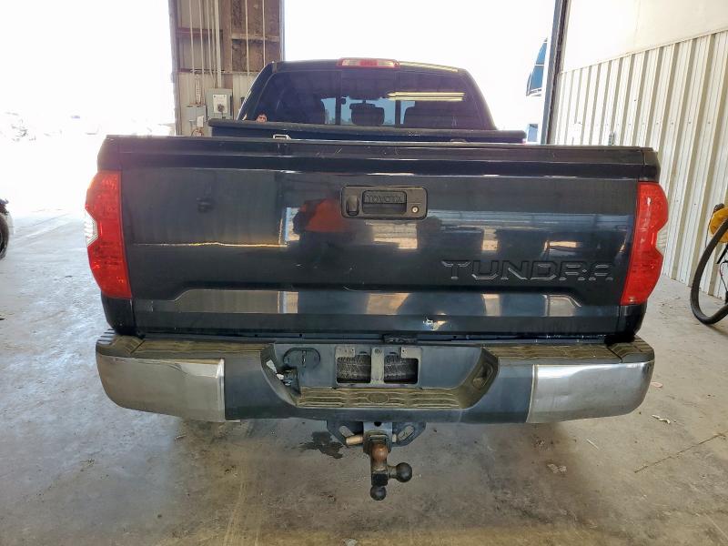  TOYOTA TUNDRA 2016 Черный