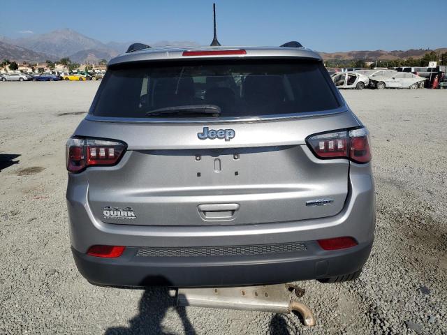  JEEP COMPASS 2018 Silver