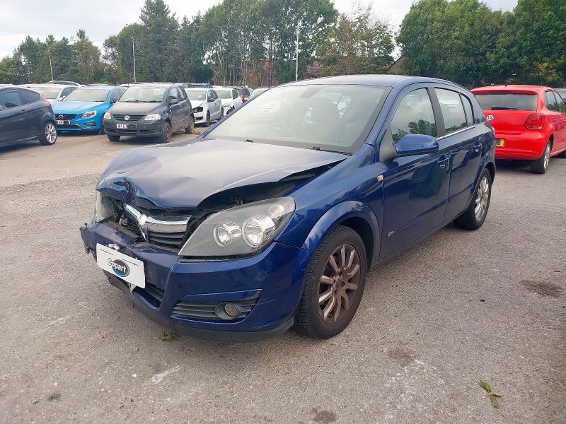 2005 VAUXHALL ASTRA DESIGN TWINPORT  for sale at Copart GLOUCESTER