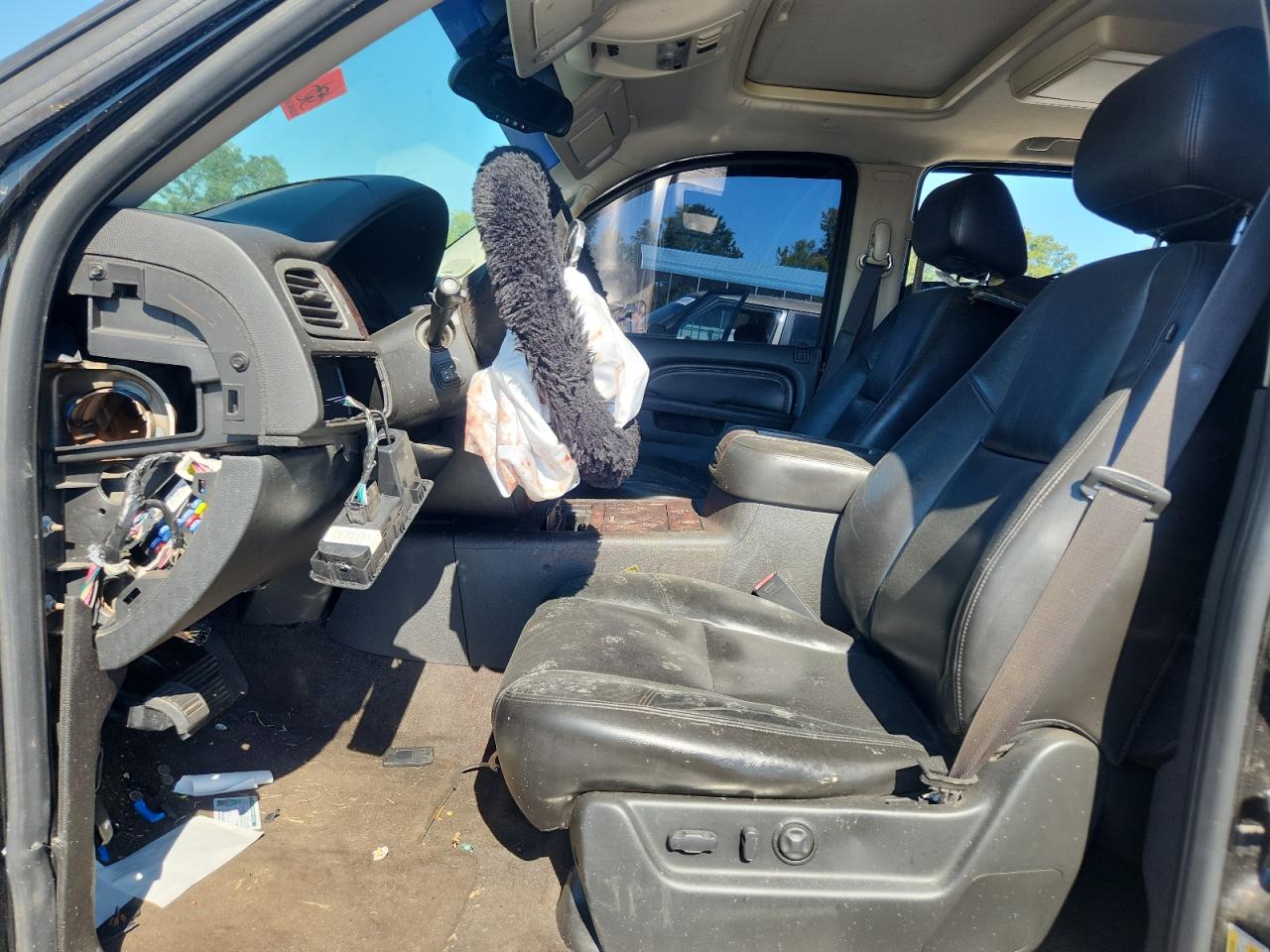 2010 GMC Yukon Denali VIN: 1GKUKEEF8AR189262 Lot: 69472605