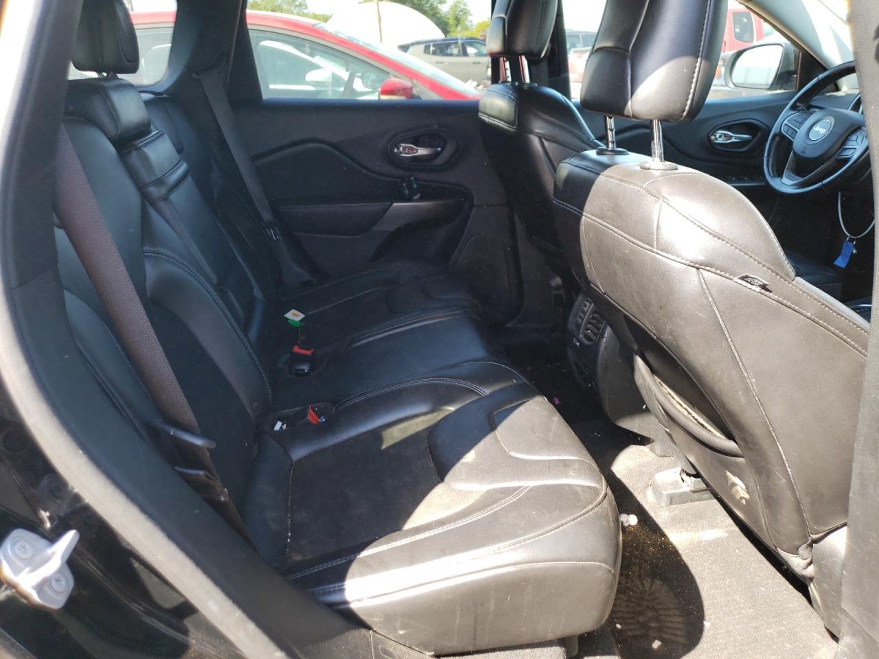 2019 Jeep Cherokee Latitude Plus VIN: 1C4PJMLB0KD254108 Lot: 70867975