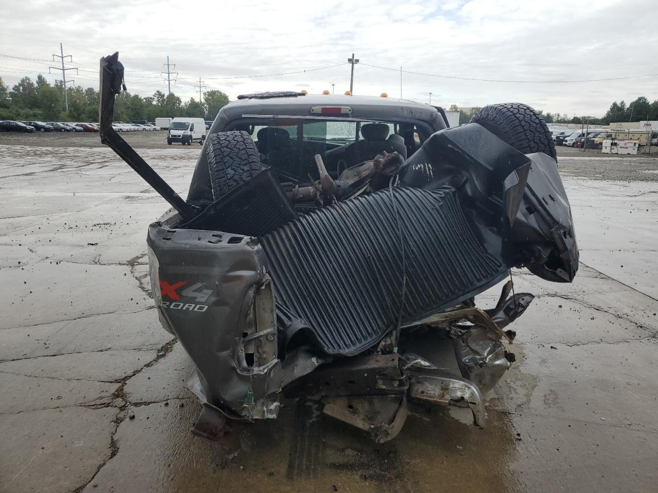 2005 Ford F250 Super Duty VIN: 1FTSX21525EA71334 Lot: 69344215