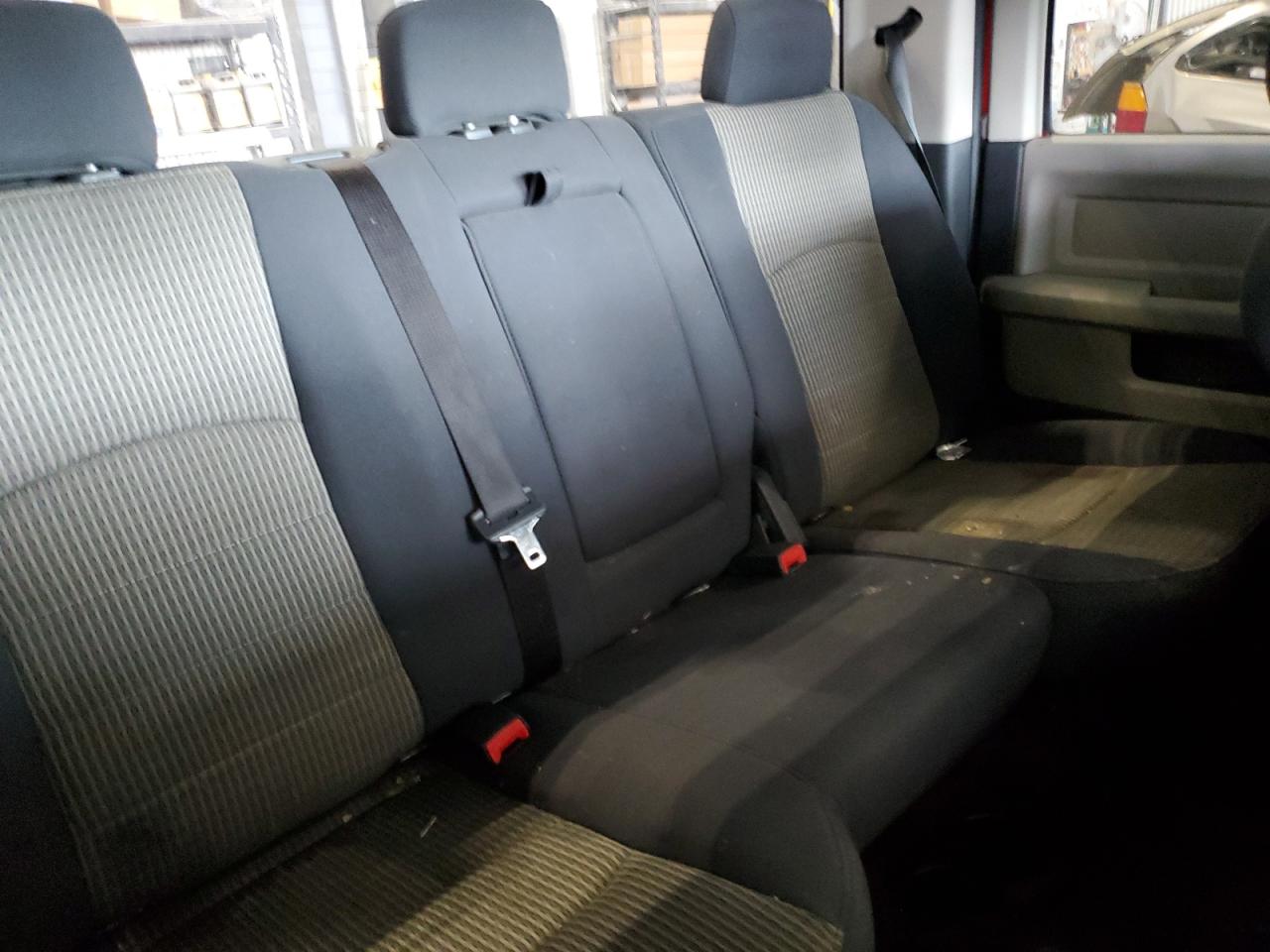 2010 Dodge Ram 1500 VIN: 1D7RV1CT5AS237132 Lot: 70692795