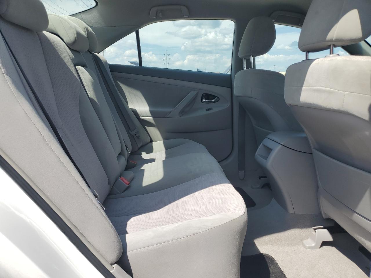 2010 Toyota Camry Base VIN: 4T1BF3EK6AU517103 Lot: 68758865