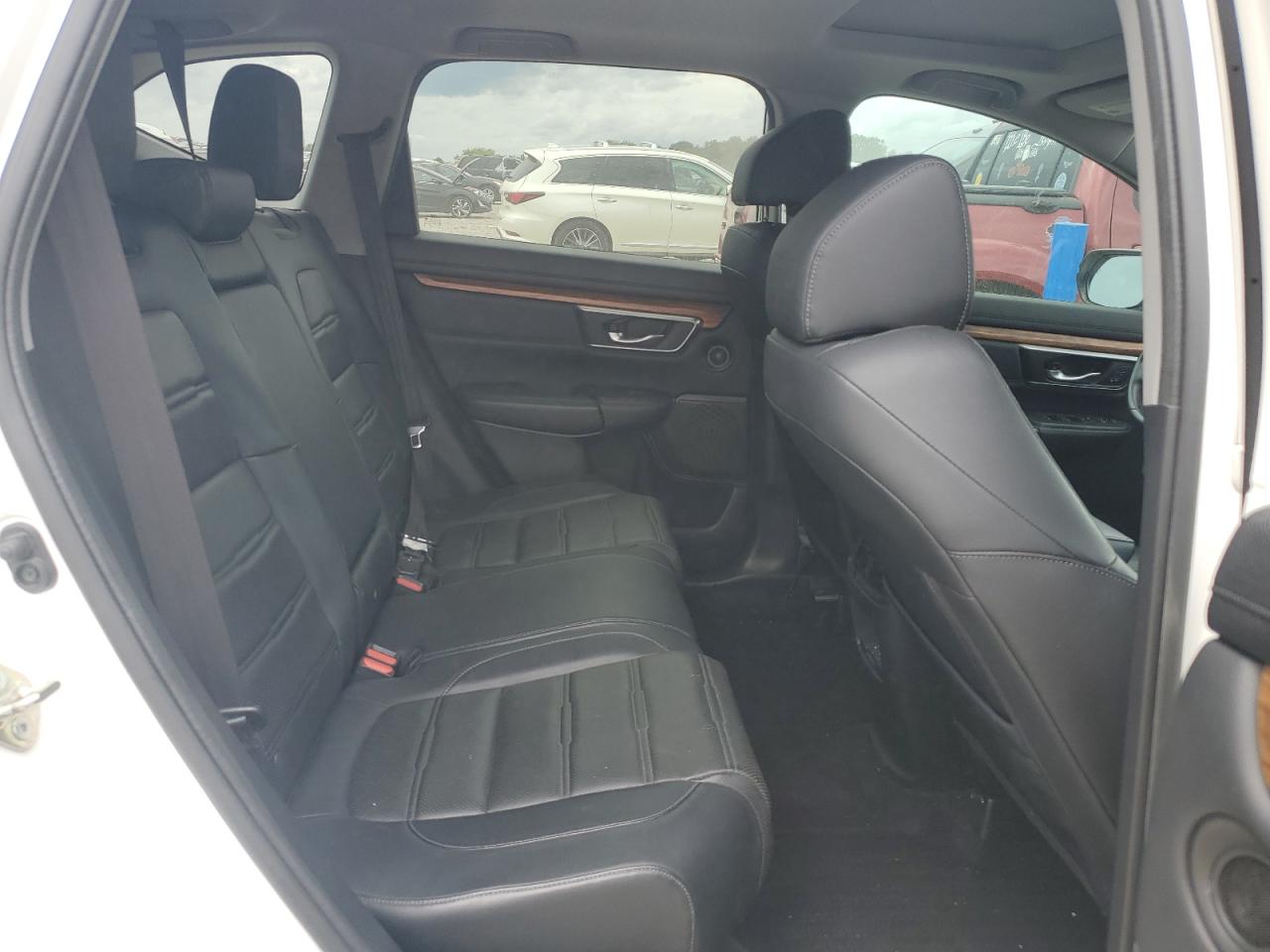 2017 Honda Cr-V Exl VIN: 5J6RW2H88HL001168 Lot: 68012995