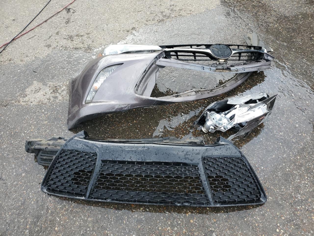 2015 Toyota Camry Le VIN: 4T1BF1FK3FU061653 Lot: 70734495