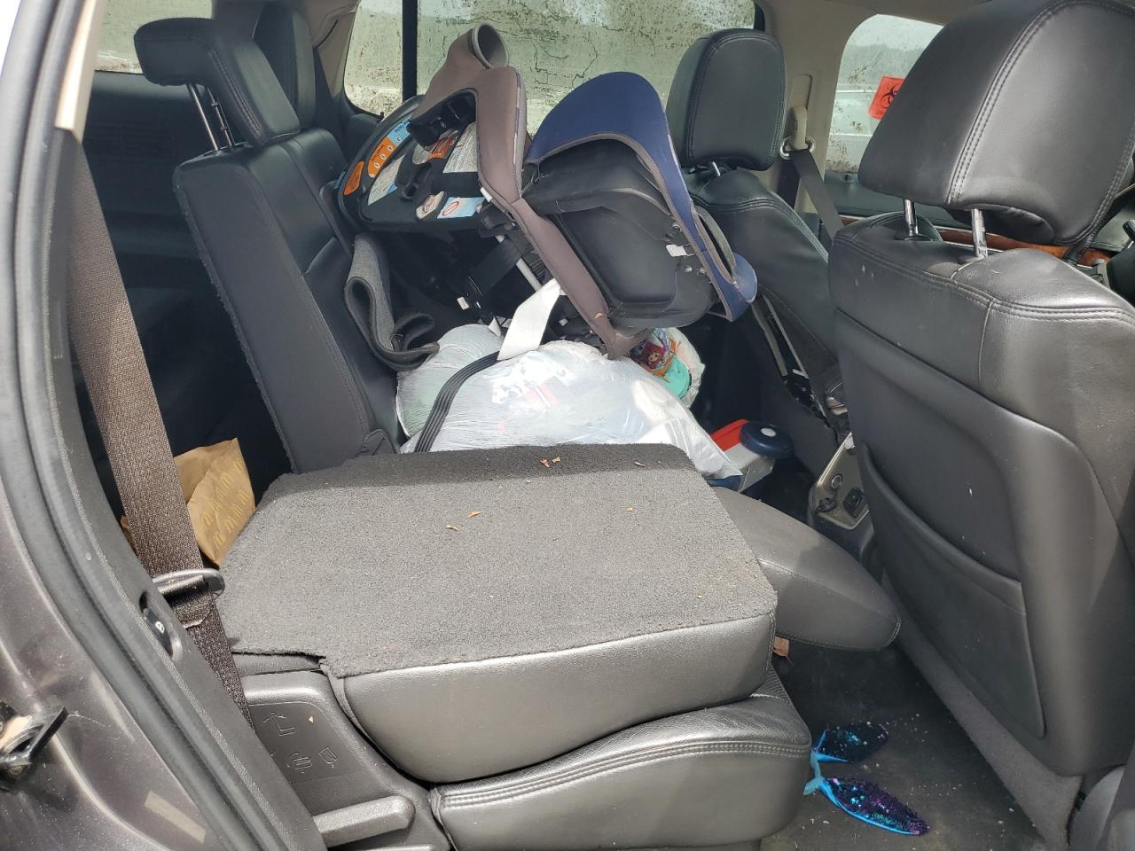 2010 Lincoln Mkt VIN: 2LMHJ5AR3ABJ11555 Lot: 69755445