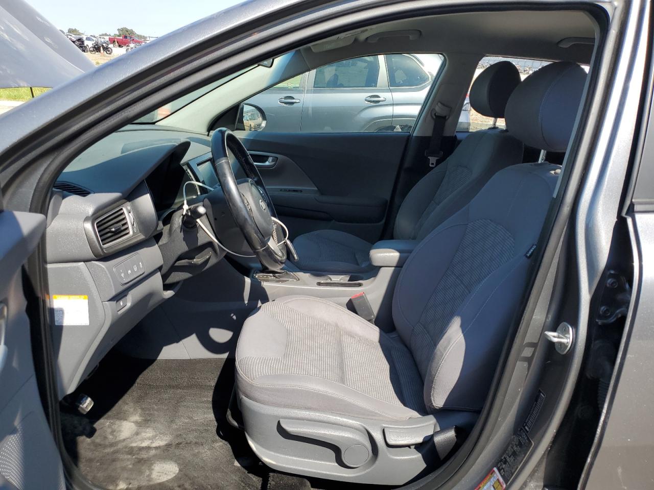 2018 Kia Niro Fe VIN: KNDCB3LC3J5125674 Lot: 68139895
