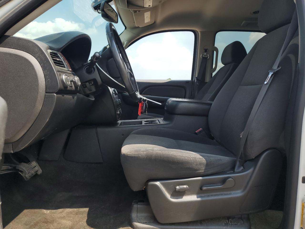 2007 Chevrolet Tahoe K1500 VIN: 1GNFK13097J255473 Lot: 68166135