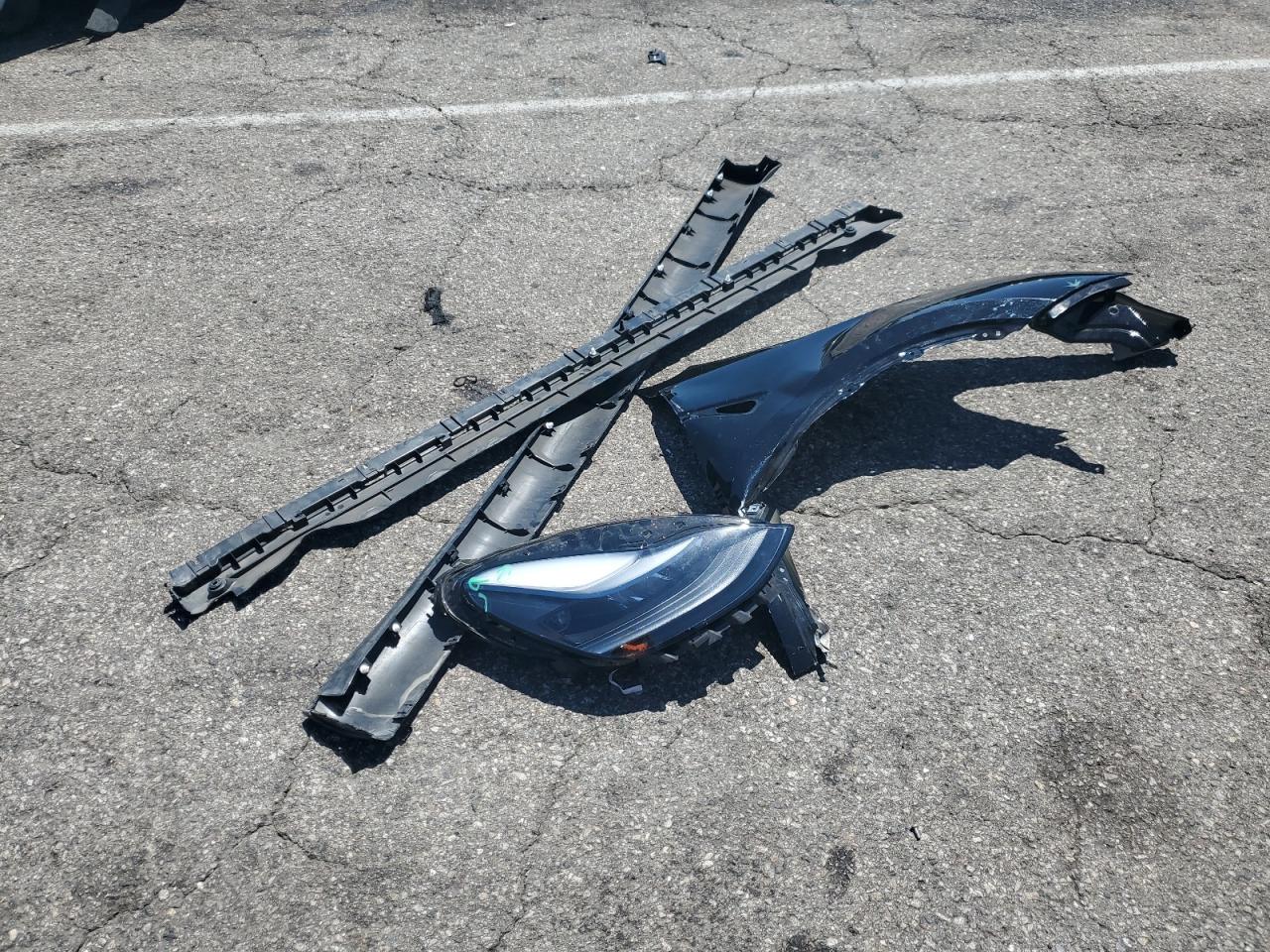 7SAYGDED0RF124191 2024 Tesla Model Y