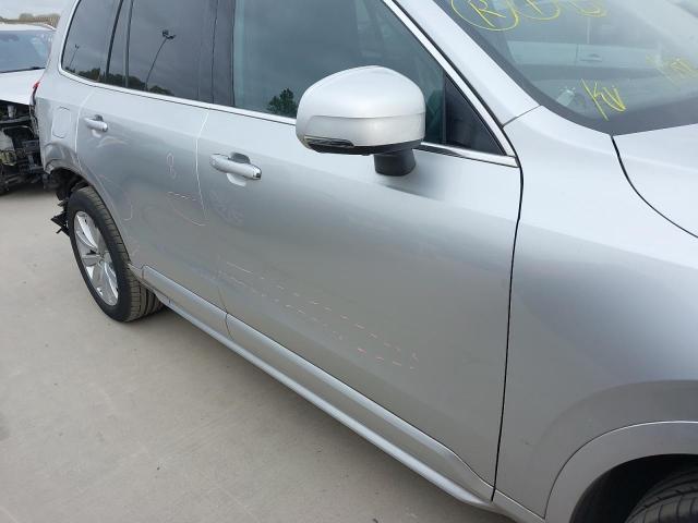 2018 VOLVO XC90 MOMEN