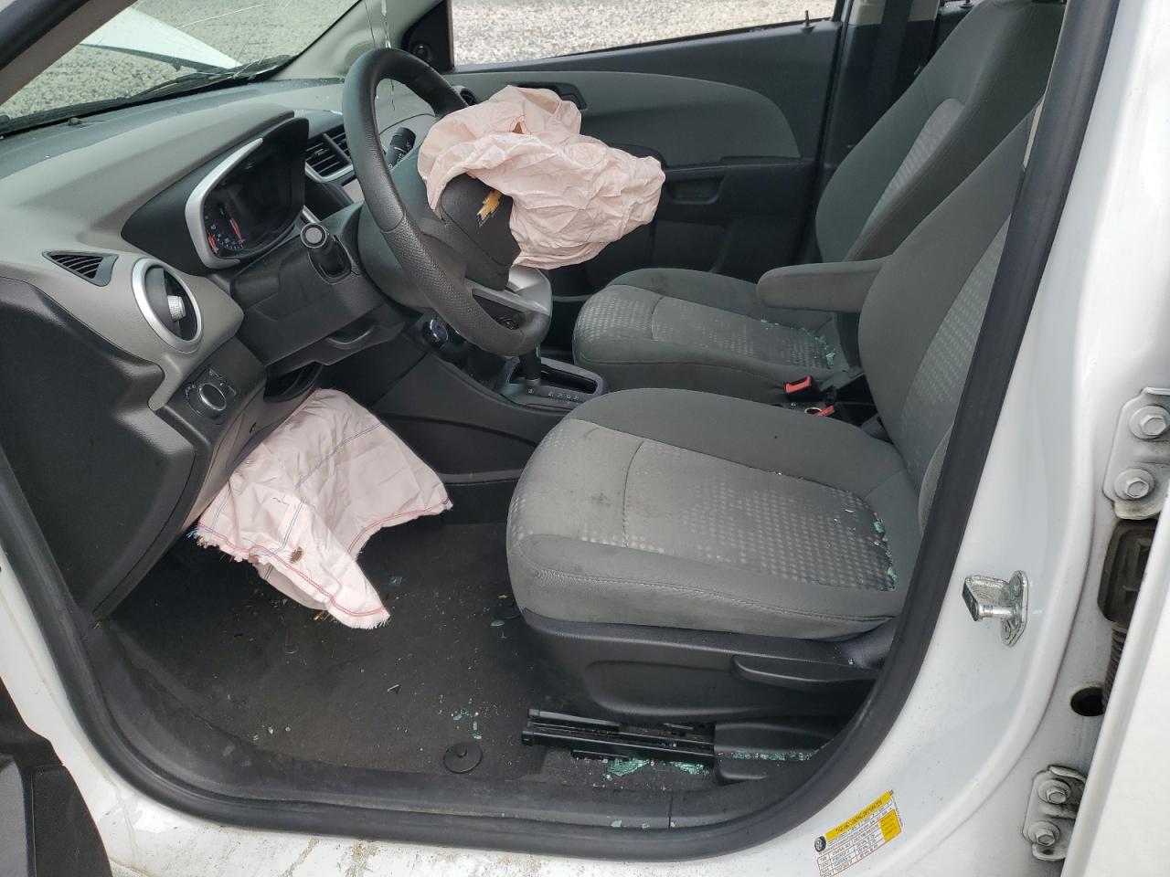 2019 Chevrolet Sonic Ls VIN: 1G1JB5SB7K4148435 Lot: 70598725