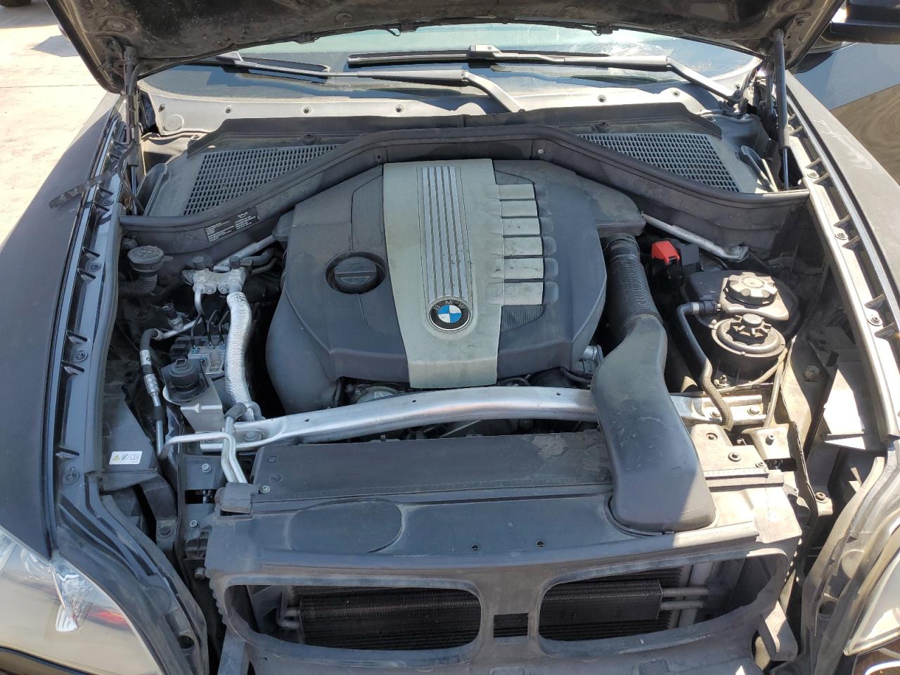 2012 BMW X5 xDrive35D VIN: 5UXZW0C54CL671055 Lot: 68299345