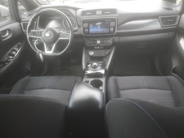  NISSAN LEAF 2018 Srebrny