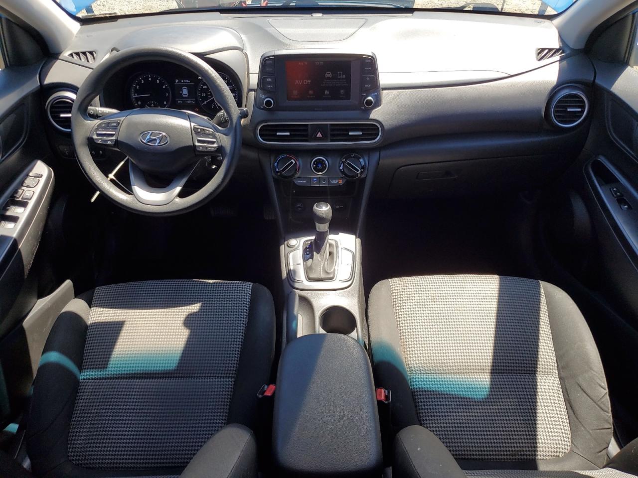 2019 Hyundai Kona Se VIN: KM8K12AAXKU209424 Lot: 69701375