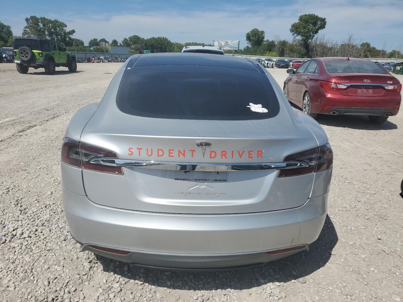 2014 Tesla Model S VIN: 5YJSA1S19EFP38762 Lot: 70589665