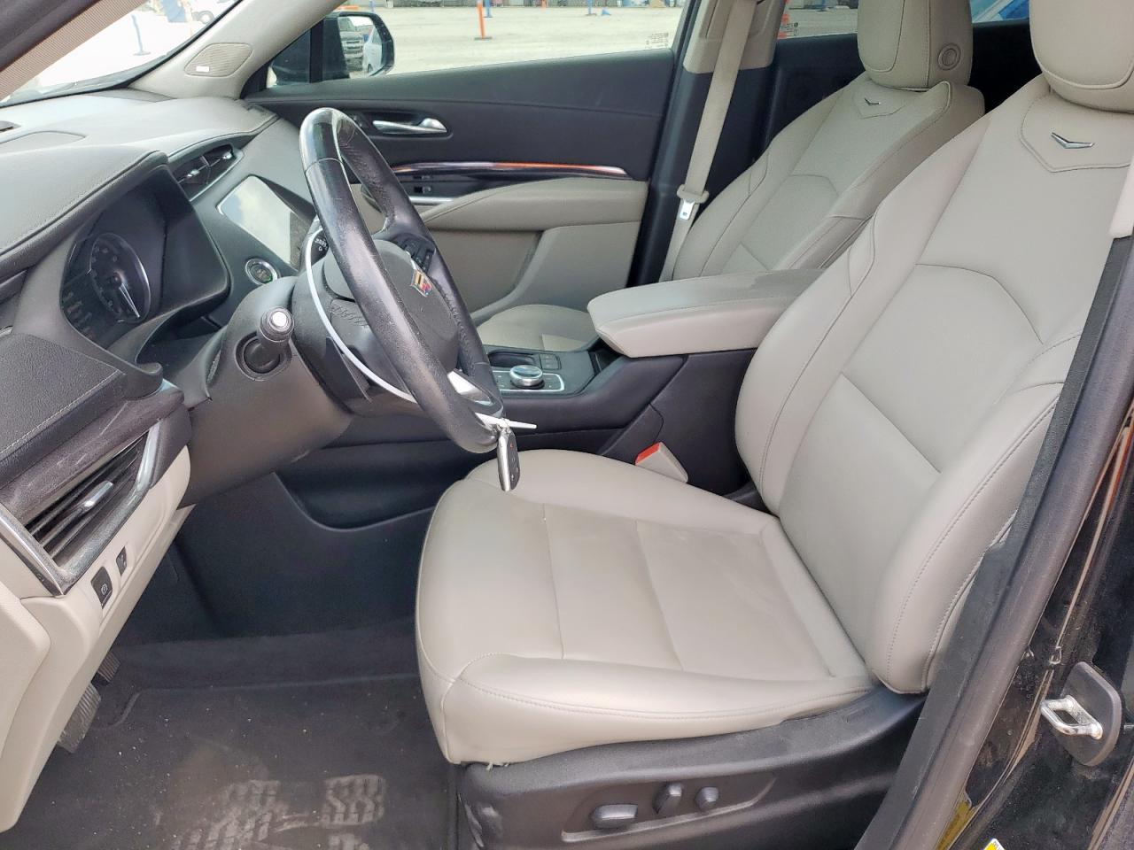 2019 Cadillac Xt4 Luxury VIN: 1GYAZAR44KF190062 Lot: 69874335