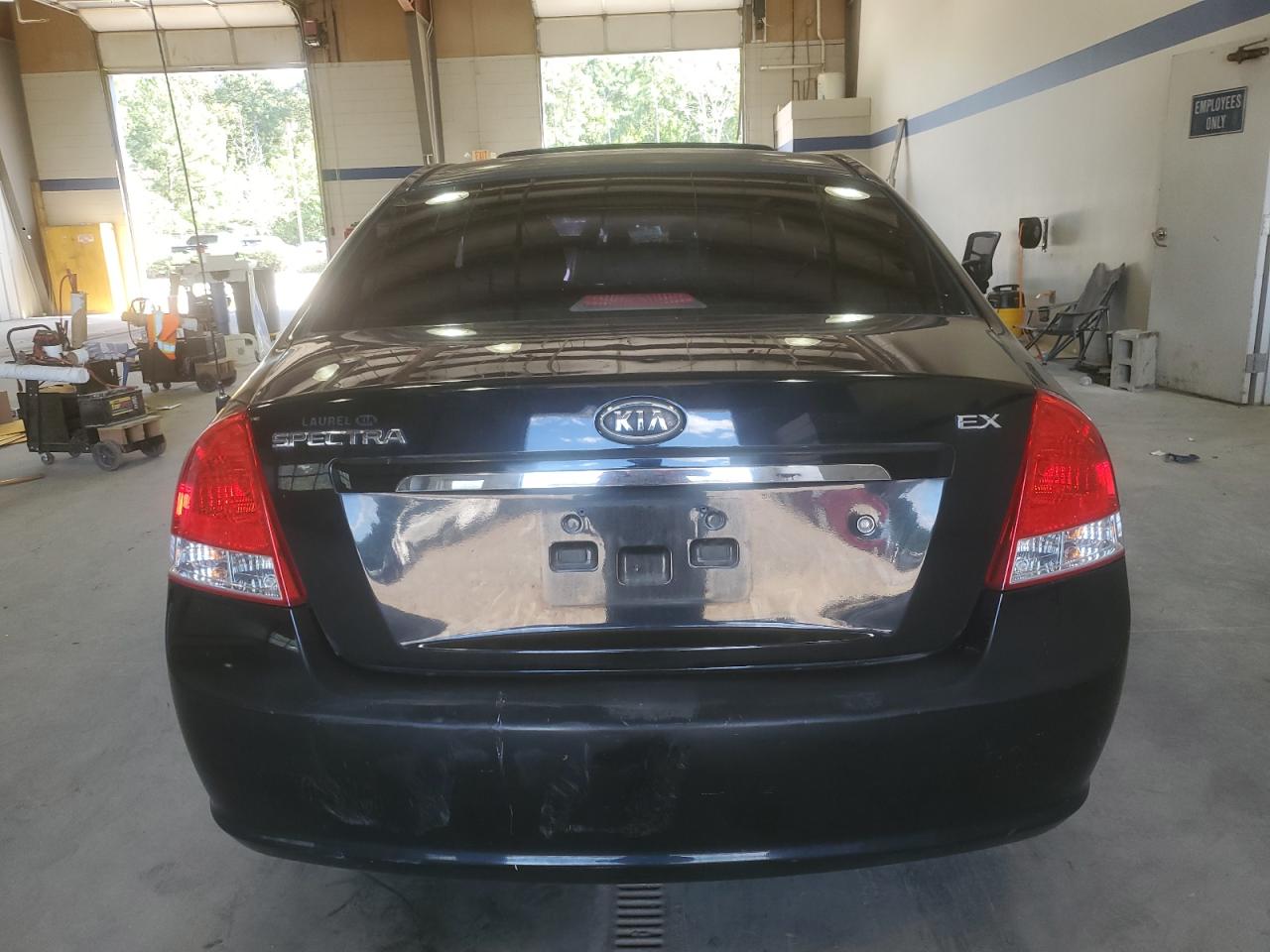 2009 Kia Spectra Ex VIN: KNAFE222295652685 Lot: 70437075