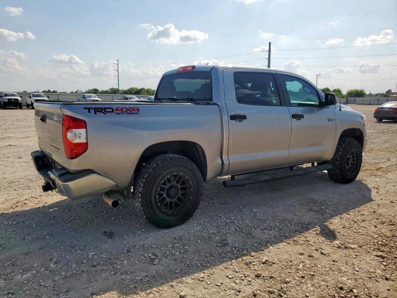  TOYOTA TUNDRA 2018 Серебристый