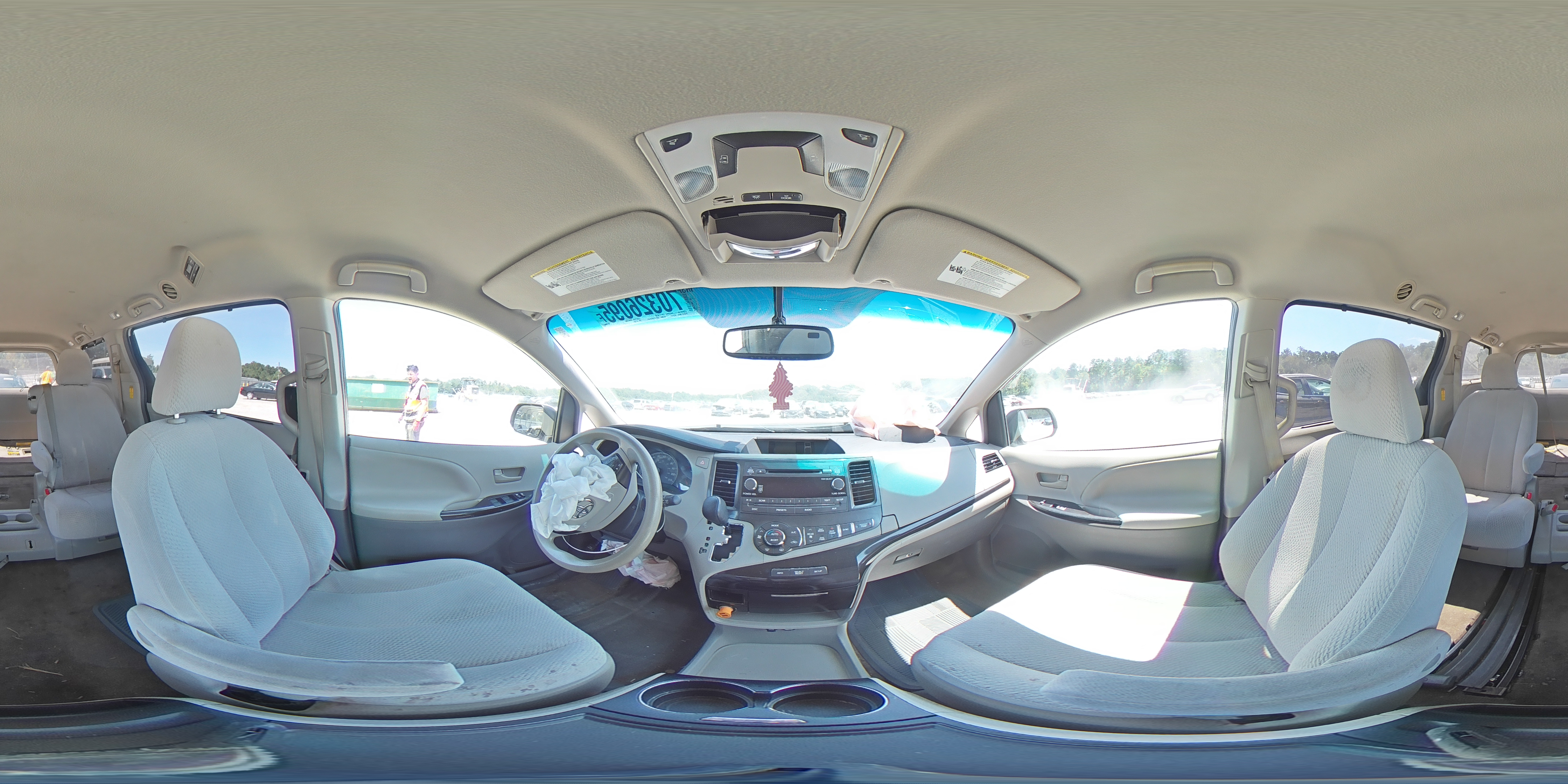 2014 Toyota Sienna Le VIN: 5TDKK3DC9ES412382 Lot: 70326095