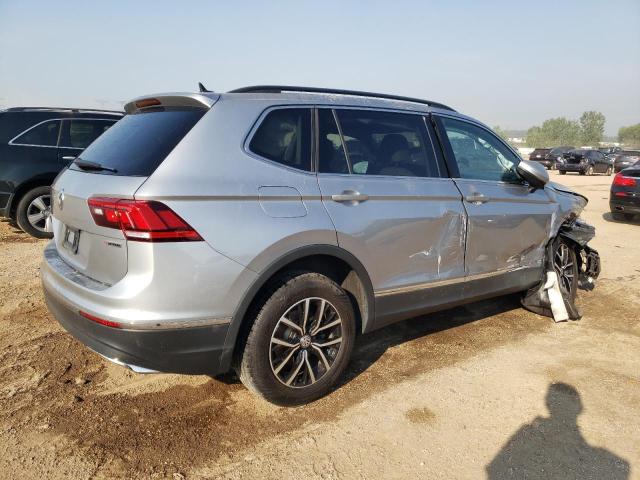  VOLKSWAGEN TIGUAN 2021 Серебристый