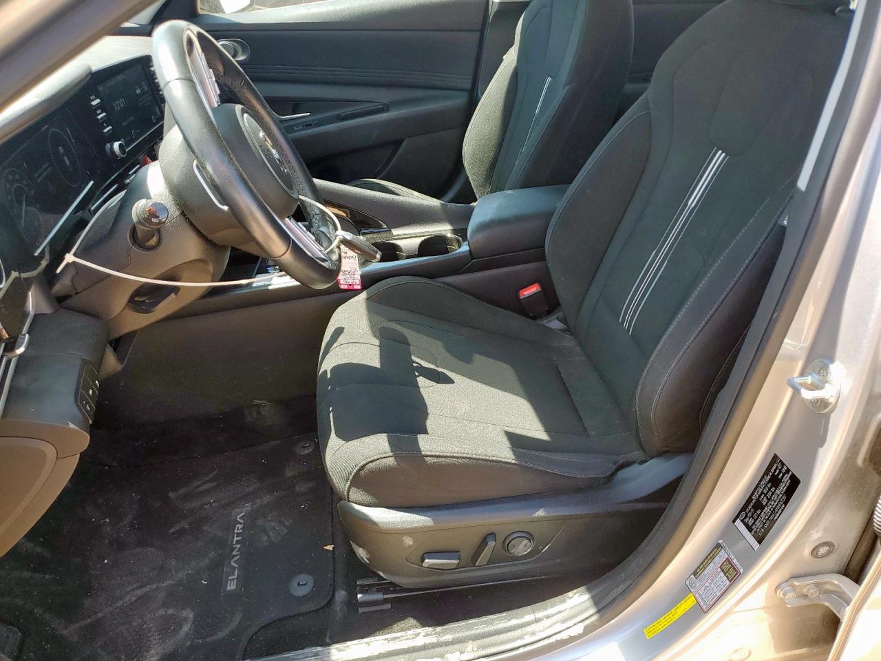 2022 Hyundai Elantra Sel VIN: 5NPLN4AG4NH063307 Lot: 68332575
