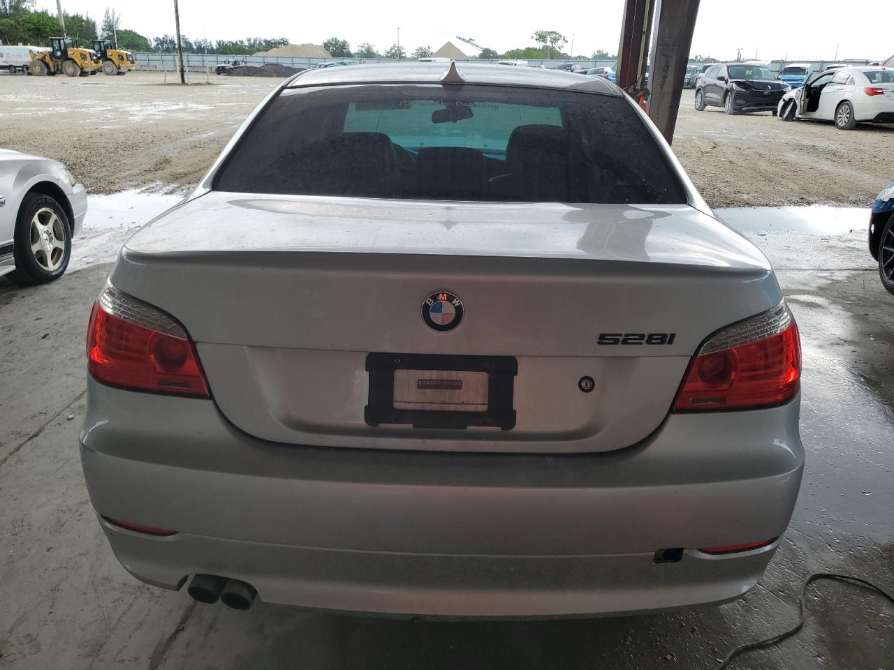 2010 BMW 528 I VIN: WBANU5C56AC60596 Lot: 69789525
