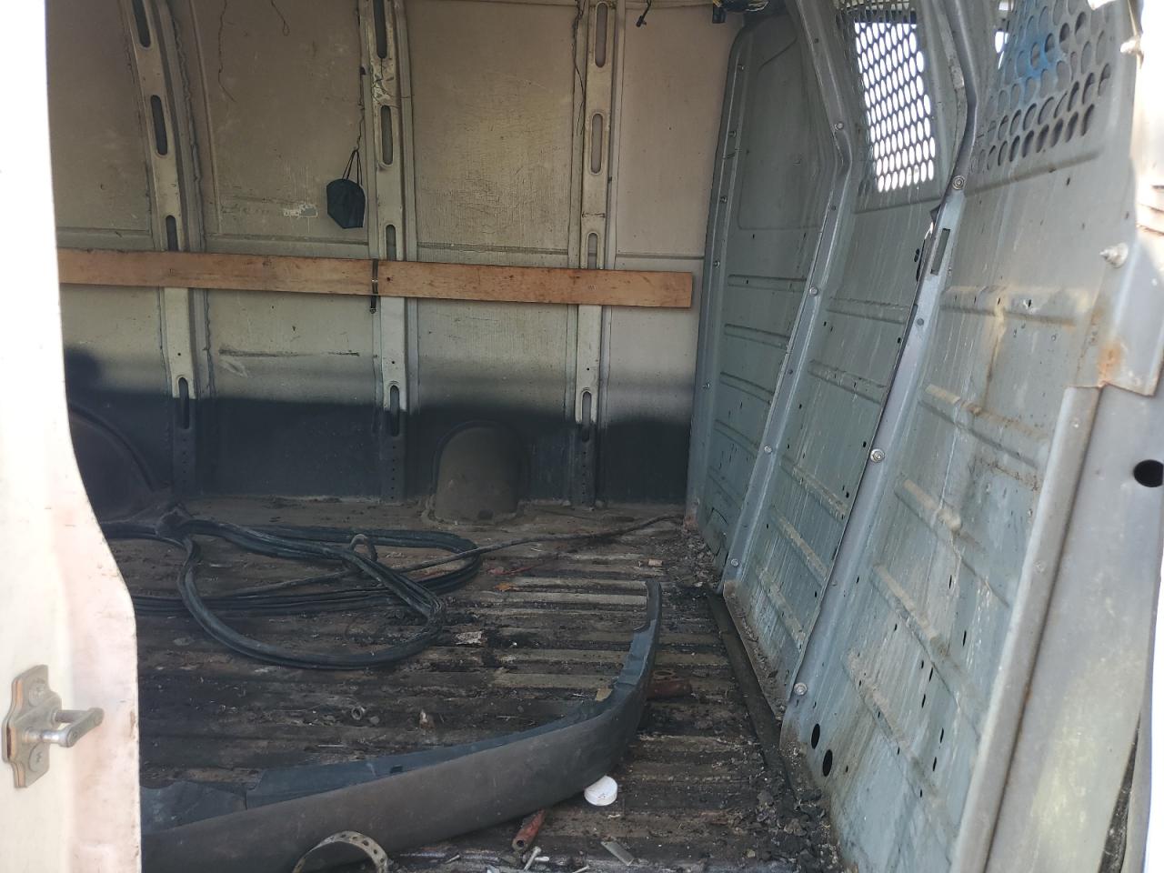 2017 GMC Savana G2500 VIN: 1GTW7AFFXH1911434 Lot: 69672925