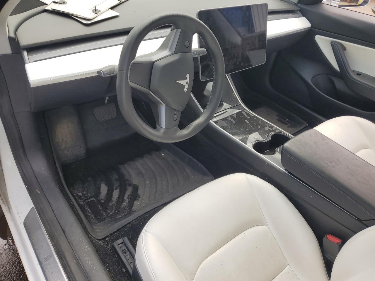 2020 Tesla Model 3 VIN: 5YJ3E1EA5LF785952 Lot: 70324445