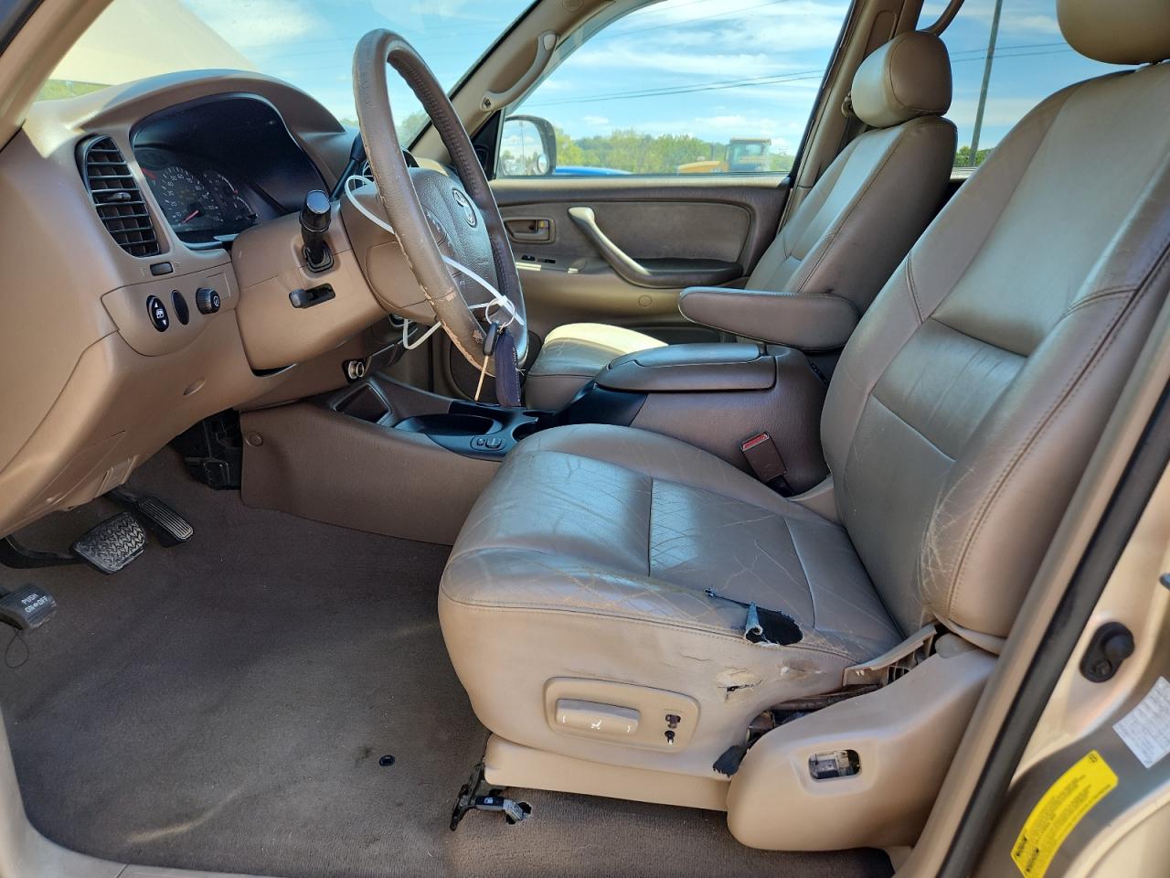 2003 Toyota Sequoia Sr5 VIN: 5TDZT34AX3S146815 Lot: 70168895