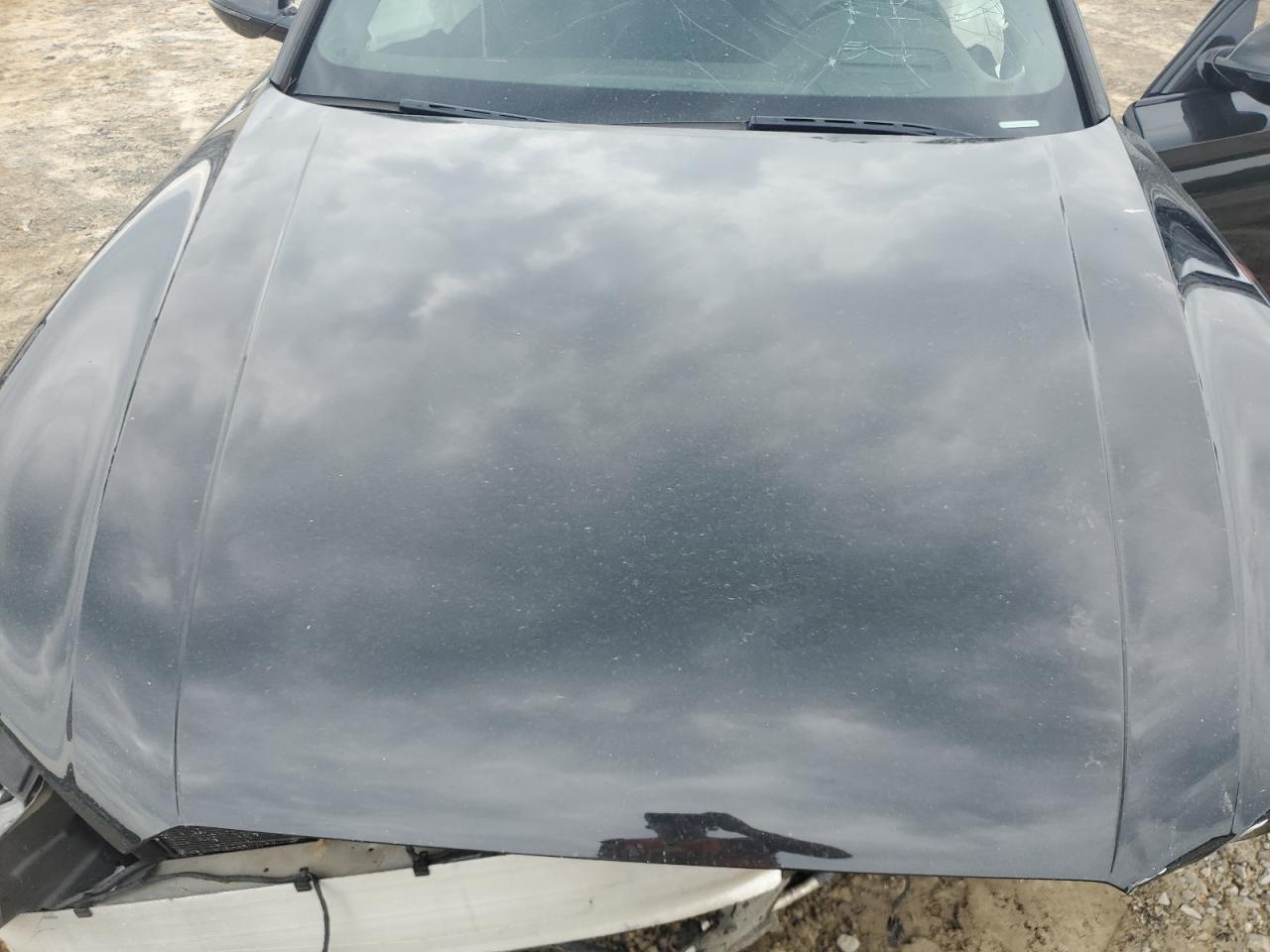 2017 Audi A8 L Quattro VIN: WAU43AFD9HN012068 Lot: 67017805