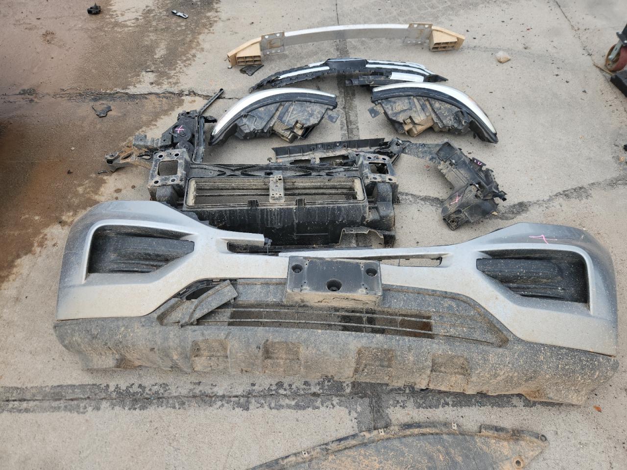 2021 Ford Explorer Xlt VIN: 1FMSK8DH8MGA62188 Lot: 70117585