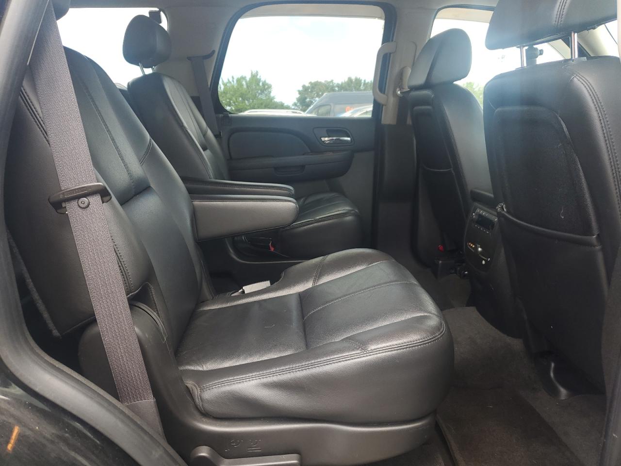 2008 Chevrolet Tahoe K1500 VIN: 1GNFK13018J225319 Lot: 69062415