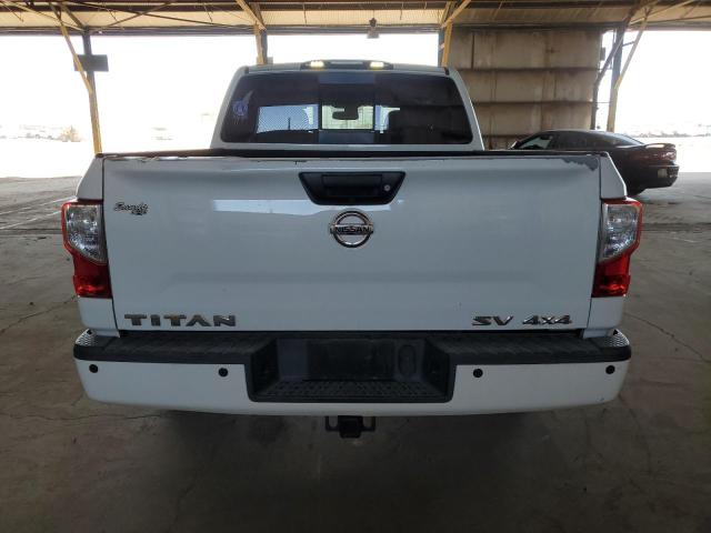  NISSAN TITAN 2017 Белы