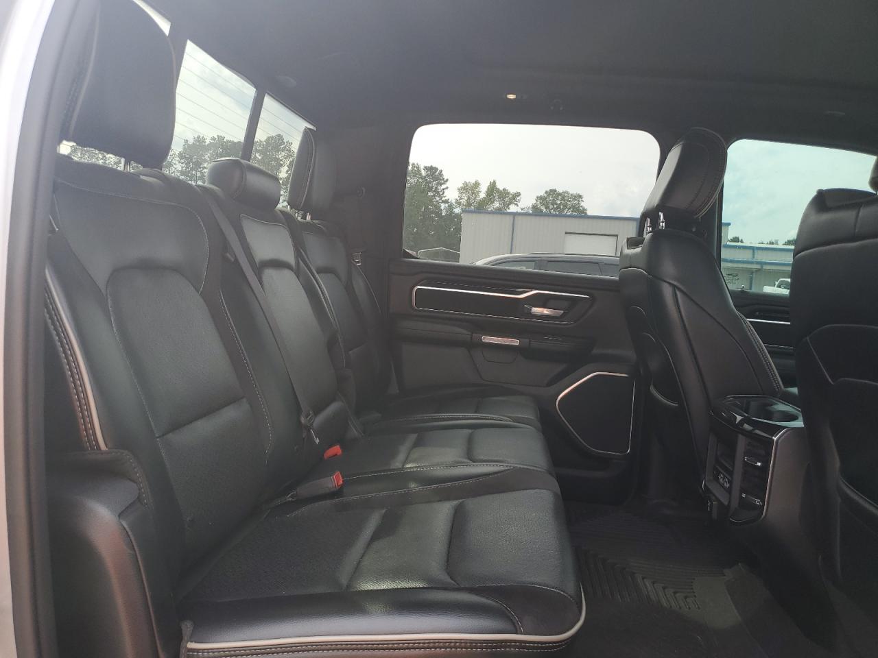 2019 Ram 1500 Laramie VIN: 1C6SRFJT0KN694518 Lot: 70300165