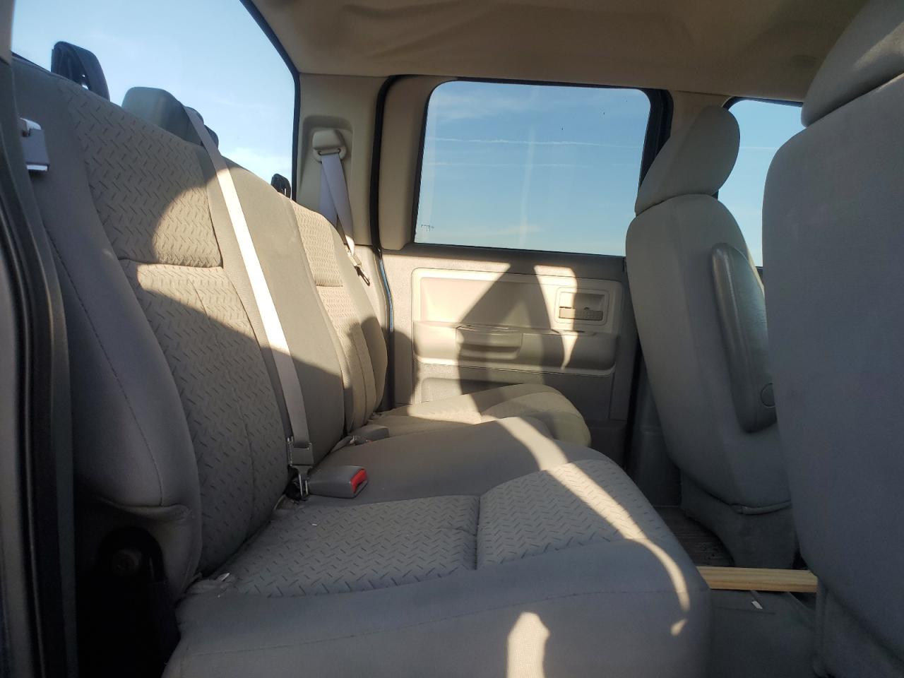 2007 Dodge Dakota Quad VIN: 1D3HW28PX7S173481 Lot: 68282905