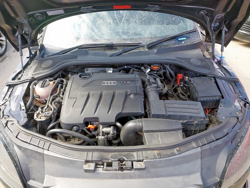 2010 AUDI TT 