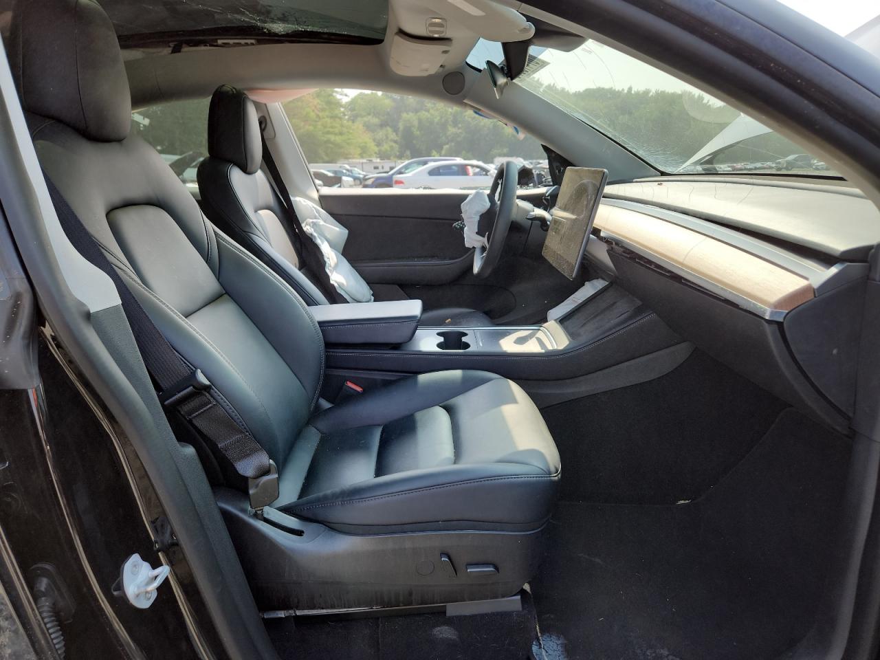 2021 Tesla Model Y VIN: 5YJYGAEE3MF299676 Lot: 67415975