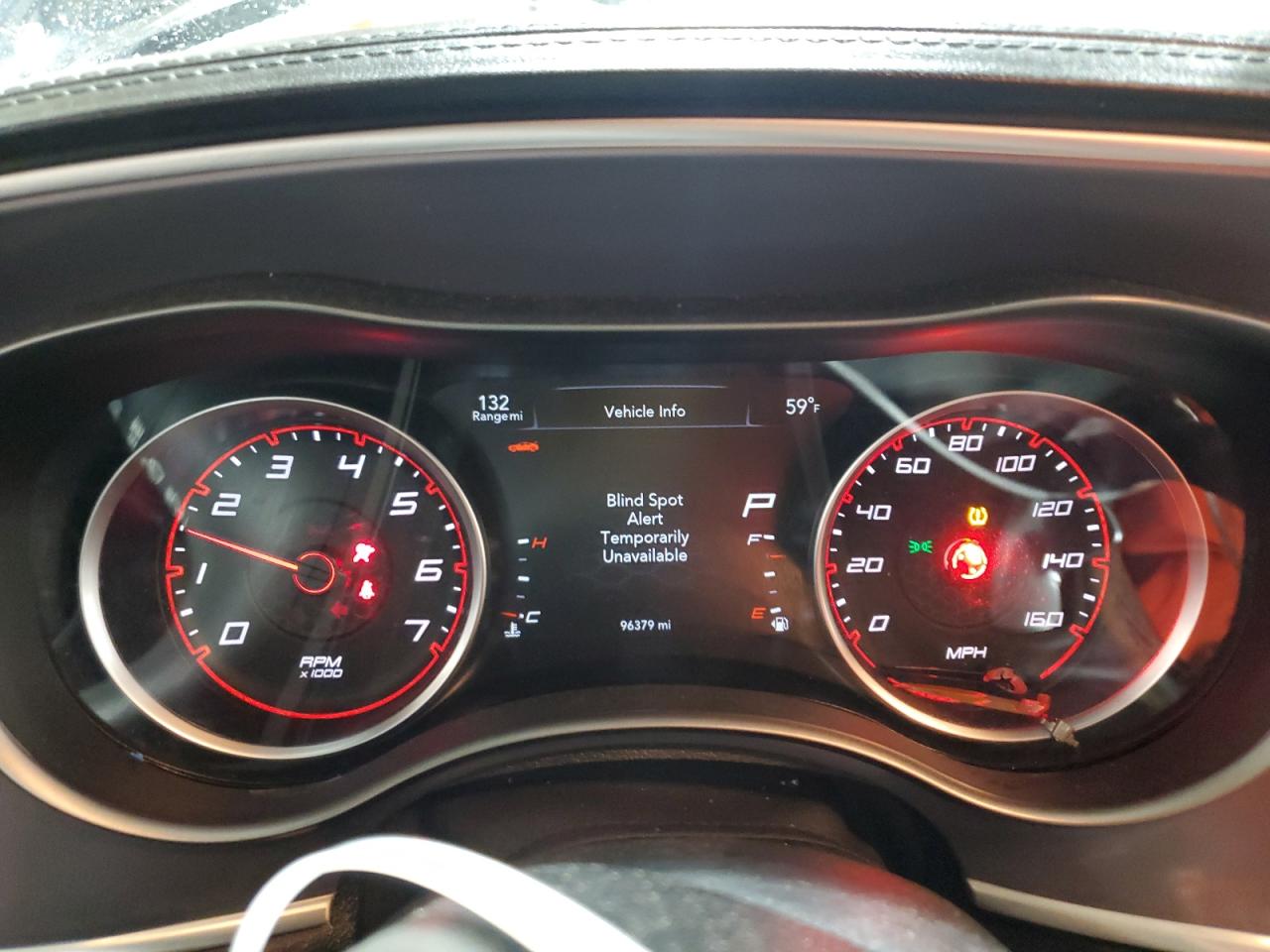 2019 Dodge Charger Sxt VIN: 2C3CDXJG2KH611611 Lot: 70120455