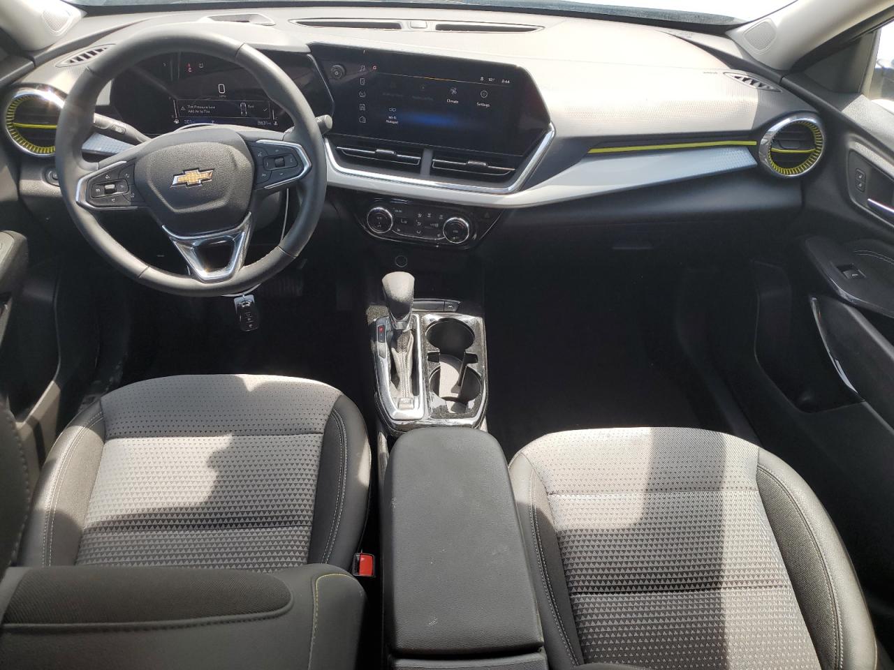 2025 Chevrolet Trax 1Lt VIN: KL77LHEP0SC158752 Lot: 70220755