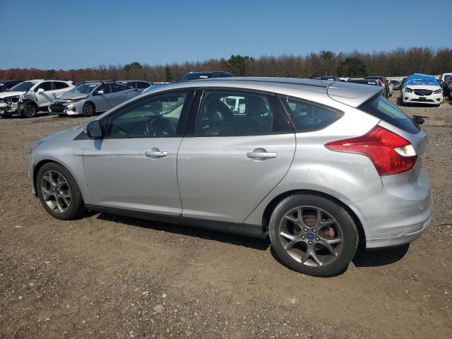  FORD FOCUS 2014 Silver