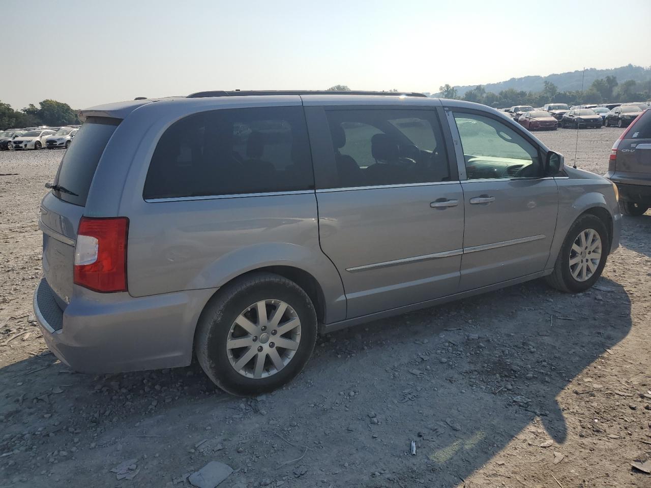 2014 Chrysler Town & Country Touring silver null flexible 2C4RC1BG9ER359701 photo #4