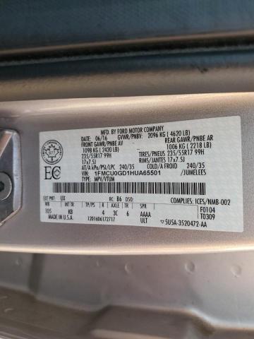 2017 FORD ESCAPE SE  