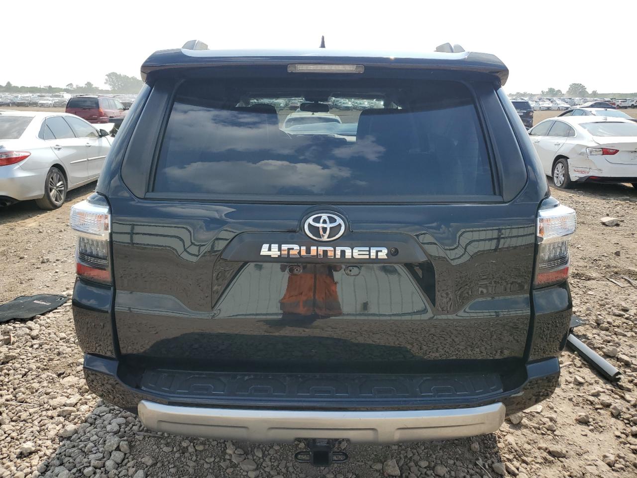 2019 Toyota 4Runner Sr5/Sr5 Premium VIN: JTEBU5JR8K5677385 Lot: 67549665