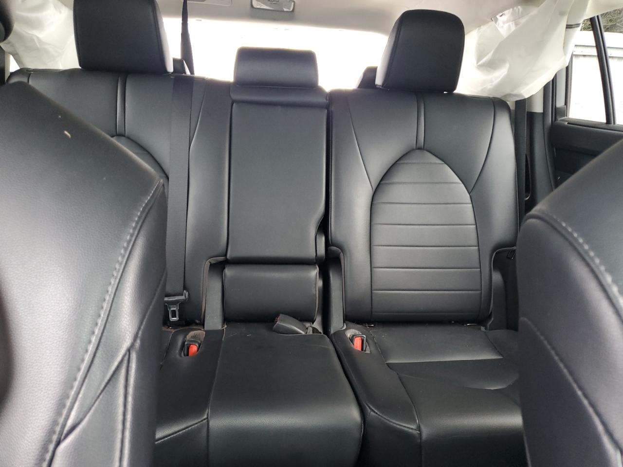 2021 Toyota Highlander Xle VIN: 5TDGZRBH1MS543596 Lot: 69001875