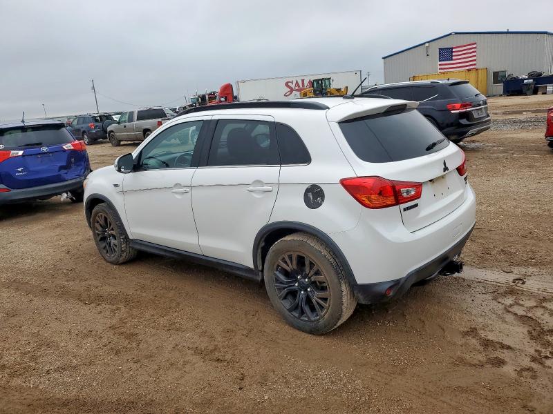  MITSUBISHI OUTLANDER 2016 Белы