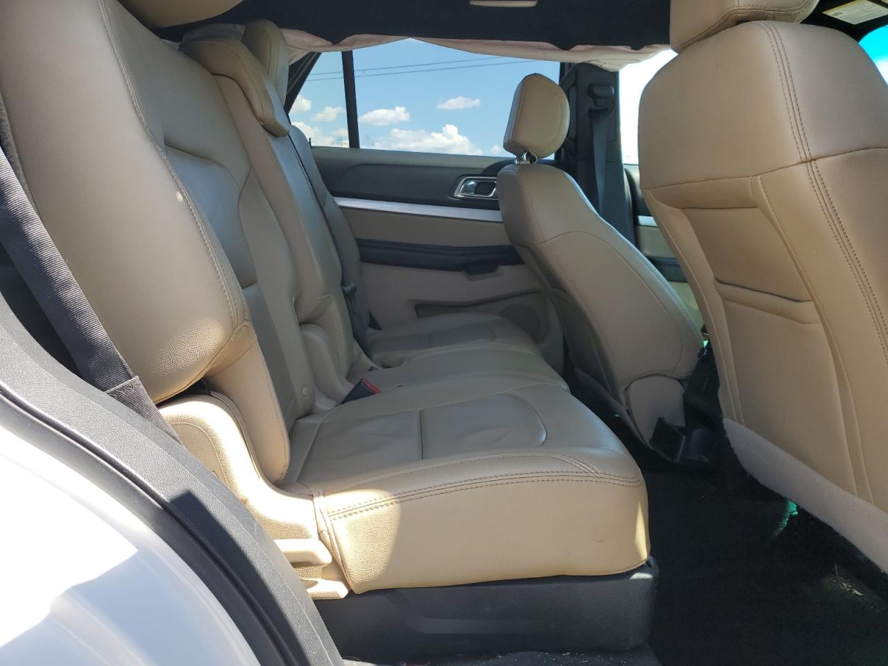 2016 Ford Explorer Xlt VIN: 1FM5K7DH2GGB92107 Lot: 70892845