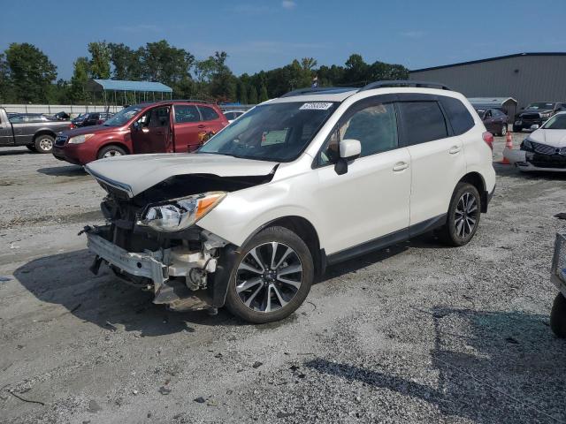 Parquets SUBARU FORESTER 2014 Biały