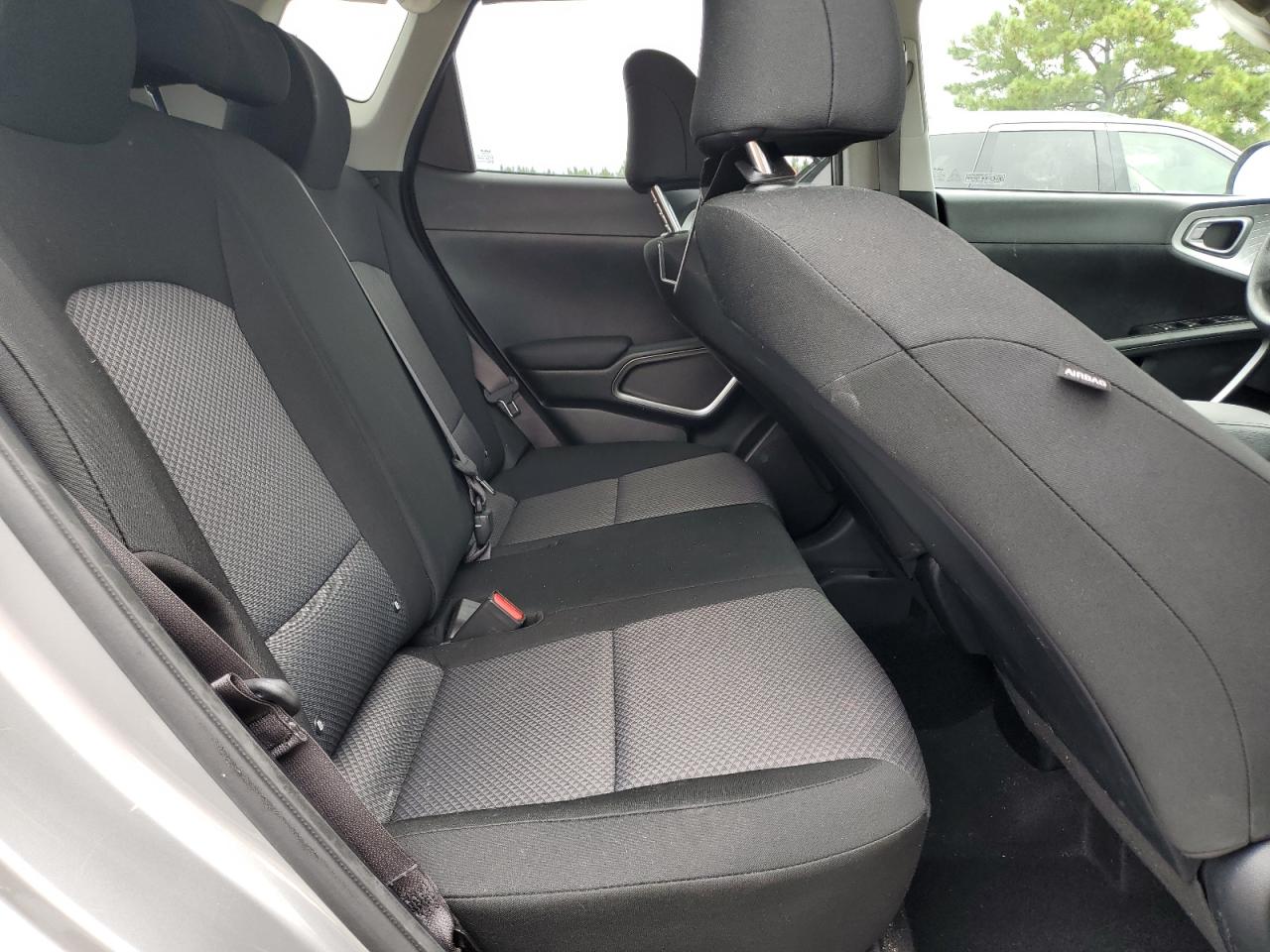 2022 Kia Soul Lx VIN: KNDJ23AU8N7811206 Lot: 71407925